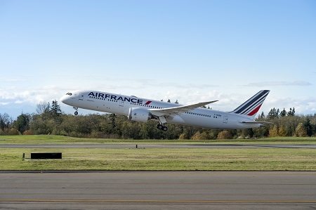 Boeing, AerCap celebrate delivery of Air France’s first 787