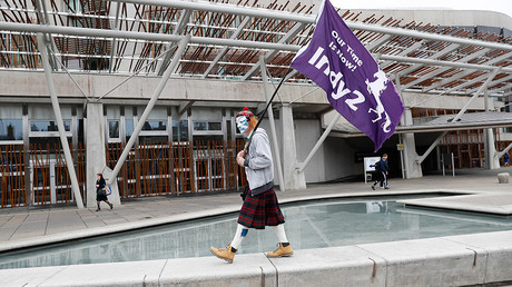 Scotland formally requests new independence referendum