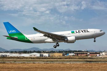 IAG selects three more A330-200 aircraft for LEVEL