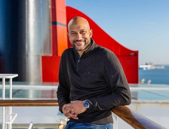 Acclaimed entertainer sails the Atlantic with Cunard