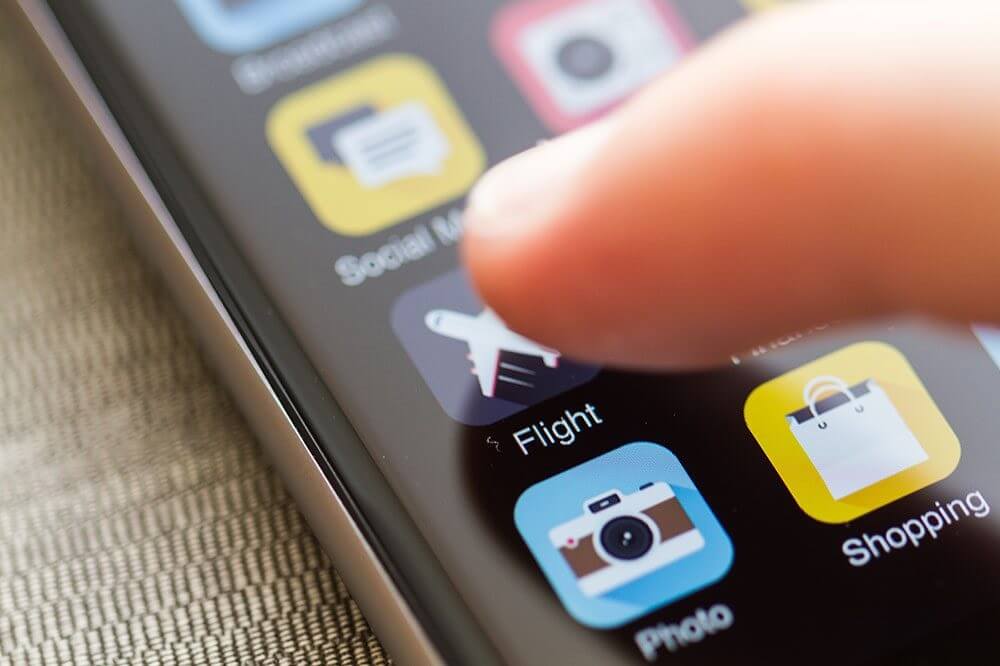 Seasoned travelers most likely to book flights on mobile apps