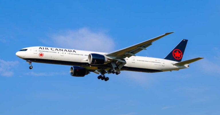 Air Canada suspends Mexico and Caribbean flights