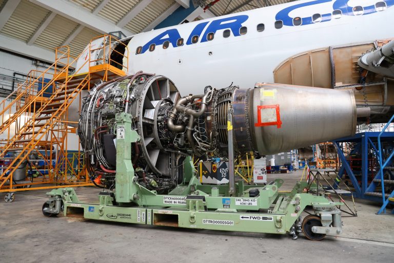 Czech Airlines Technics signs Base Maintenance Agreement with Air Corsica