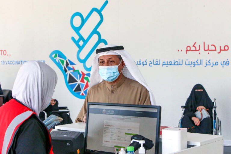 Kuwait bars unvaccinated citizens from leaving the emirate