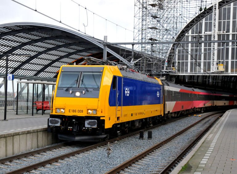 Chaos in Netherlands as train traffic halted across the country