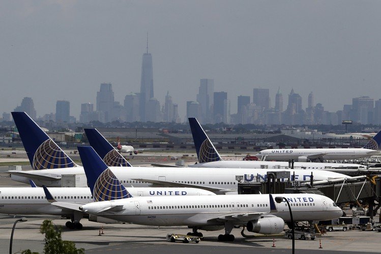 Largest order in history: United adds 270 Boeing and Airbus jets to fleet