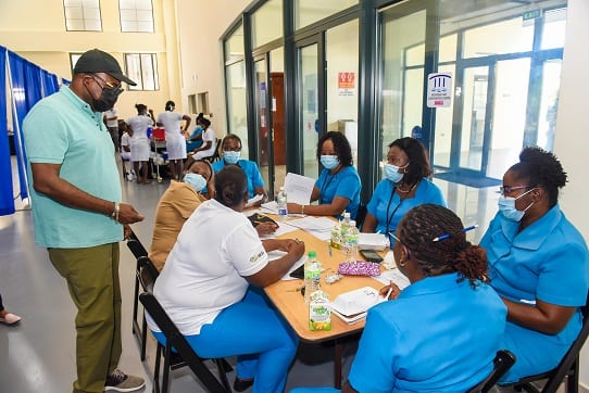 Jamaica Tourism Minister thanks St. James public health workers