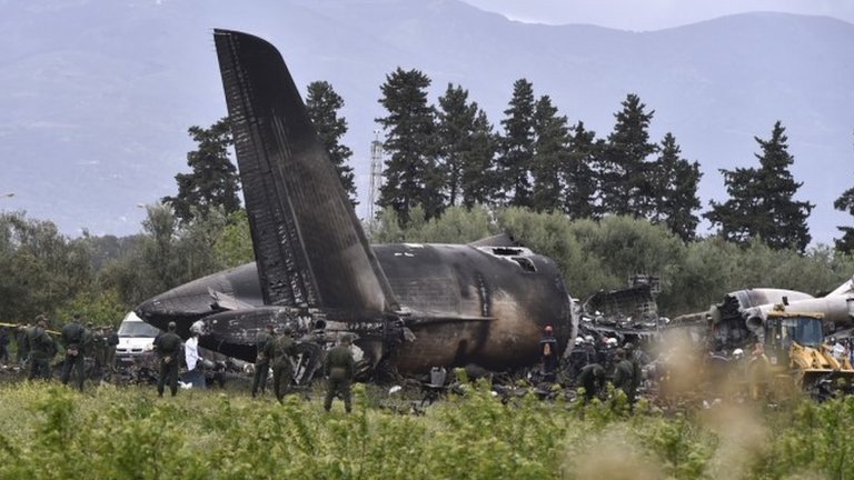 Philippines plane crash death toll rises to 52