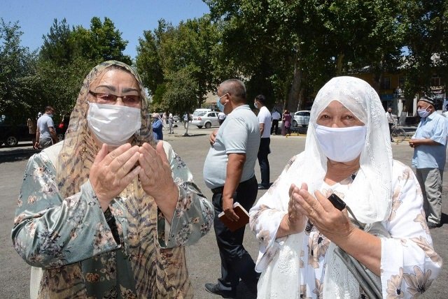 Uzbekistan Extends COVID-19 Restrictions ‘Until Situation Improves’