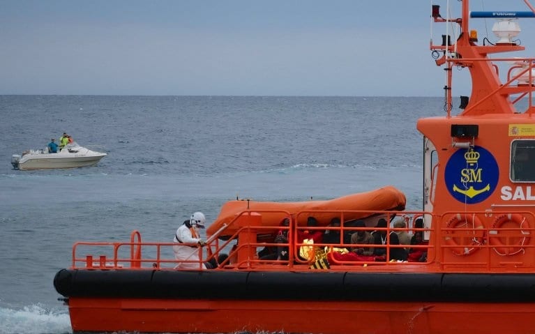 Inflatable boat sinks near Canary Islands, 52 people dead