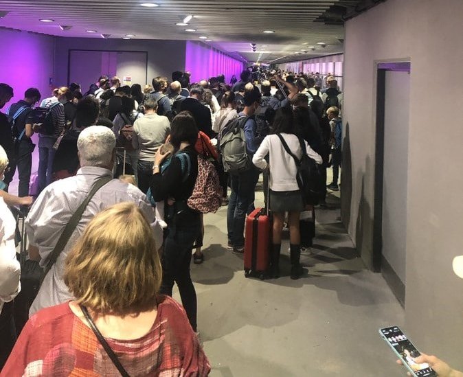 Heathrow mayhem: Huge crowds overwhelm understaffed airport
