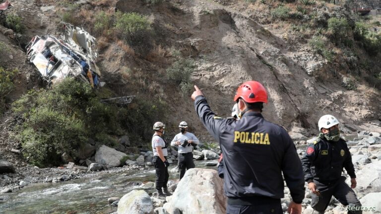32 killed, 20 injured as bus falls off cliff in Peru