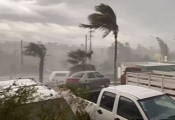 Hurricane Olaf sets its eye on Mexico